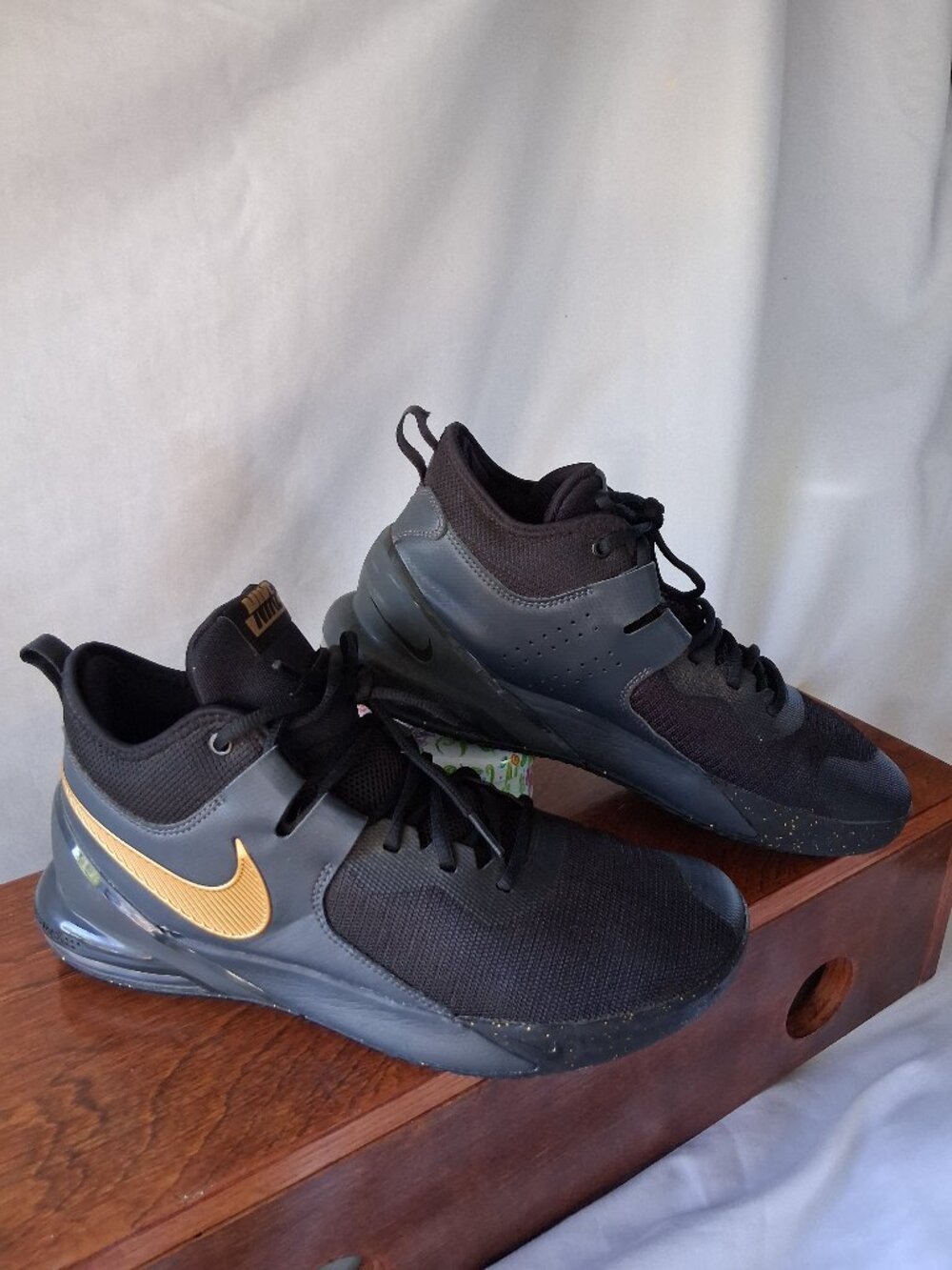 Nike Air Max Impact basketball shoes in black with metallic gold accents Size 11